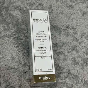 Sisleÿa L'Integral Anti-Age Firming Concentrated Serum NEW